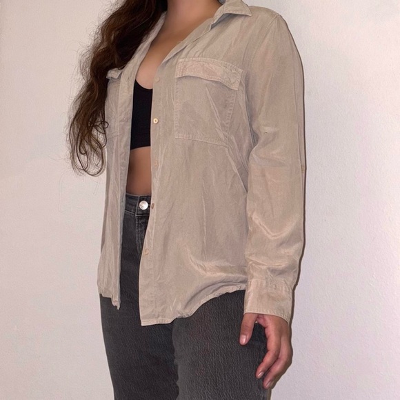 Babaton Tops - Aritzia Babaton Beige Long Sleeve Button Up Blouse